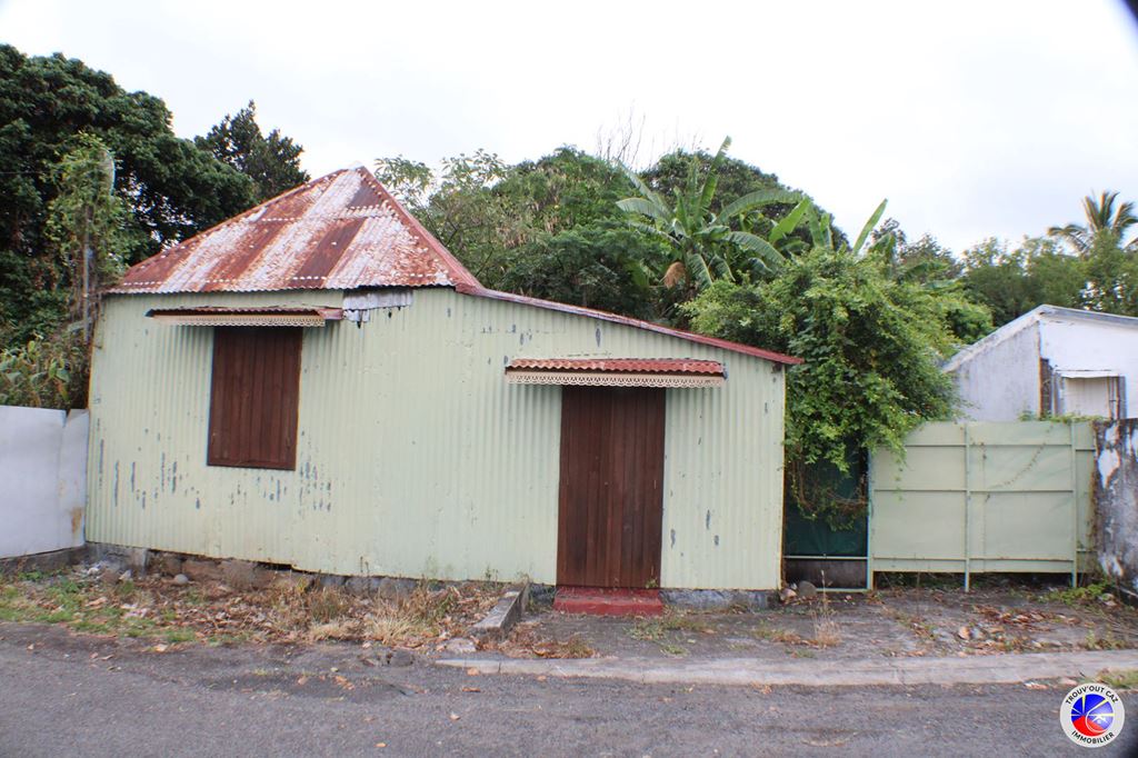 Terrain Entre-Deux (97414) Trouv'Out Caz Immobilier