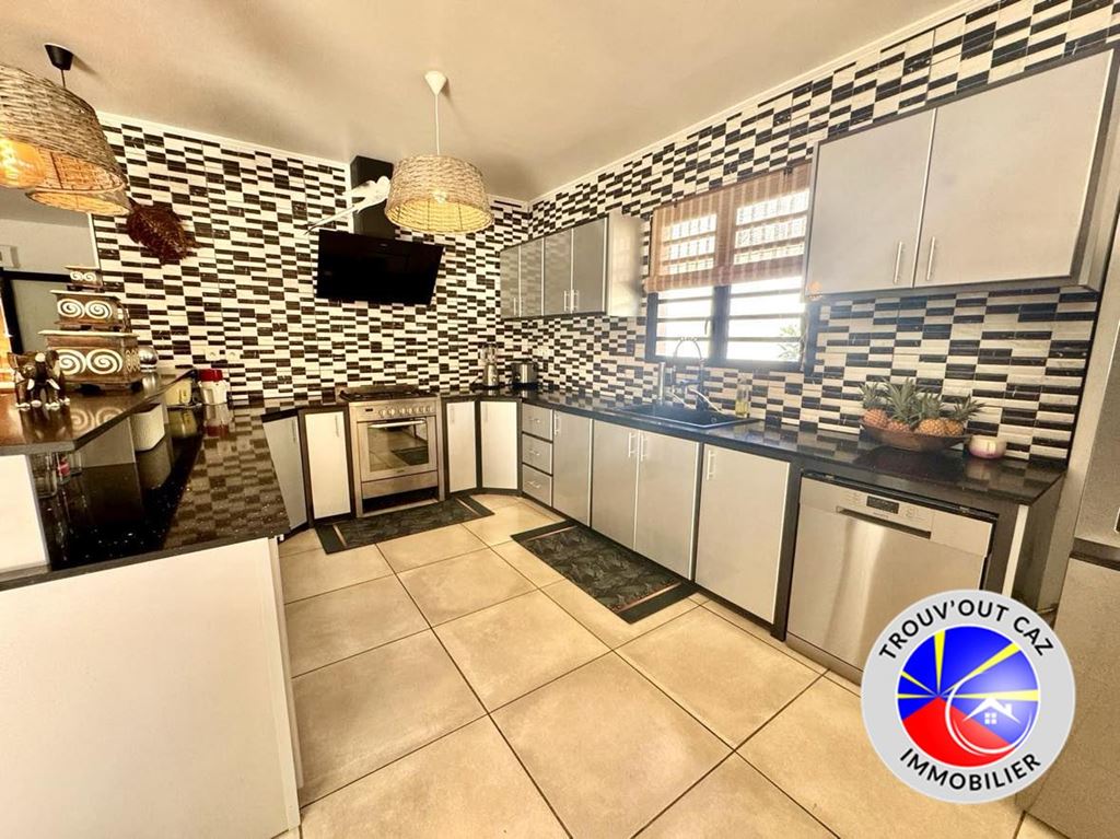 Maison de plain pied Saint-Benoît (97437) Trouv'Out Caz Immobilier